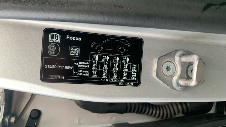 Ford Focus 1.0 EcoBoost 125 ST-Line 5dr Petrol Hatchback